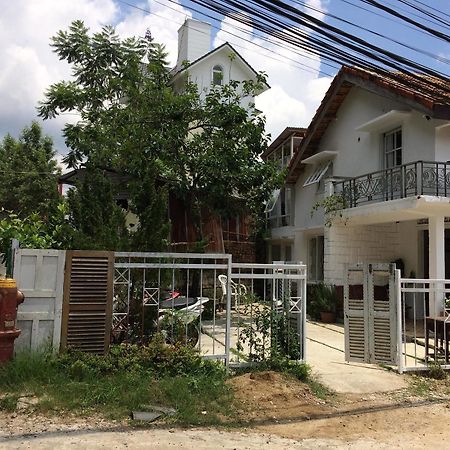 Отель Di House Далат Экстерьер фото